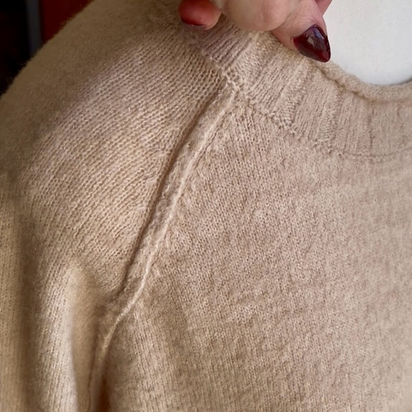95 Caslon Women's Light Tan Crew Neck Sweater - Picture 8 of 10